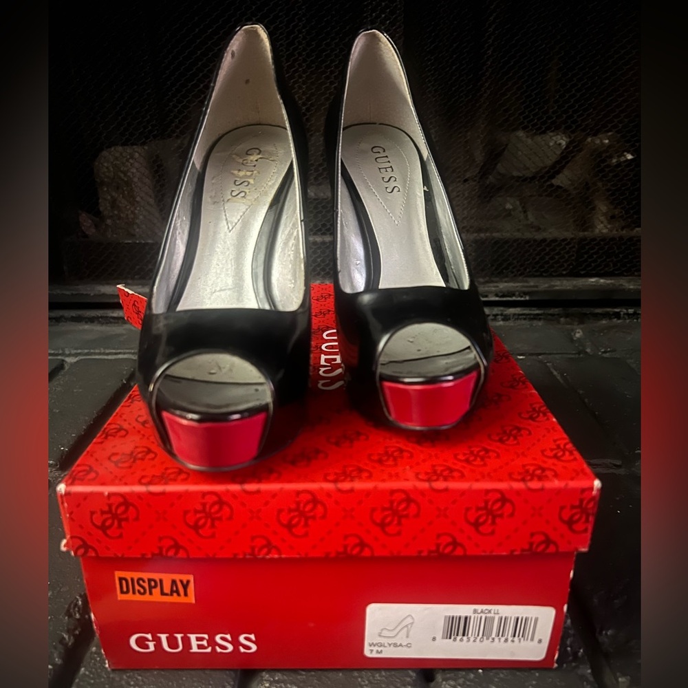 Guess brand black patent red peep toe pumps